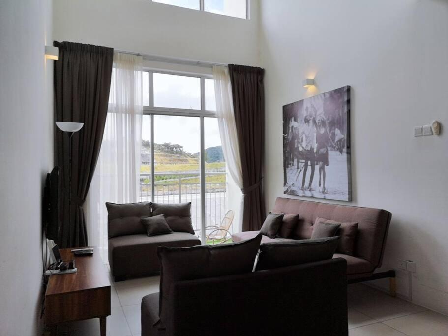 W6Warmstay@Goldenhills/3Rpenthouse/Wifi/Pasarmalamview/2Carpark Brincsang Kültér fotó
