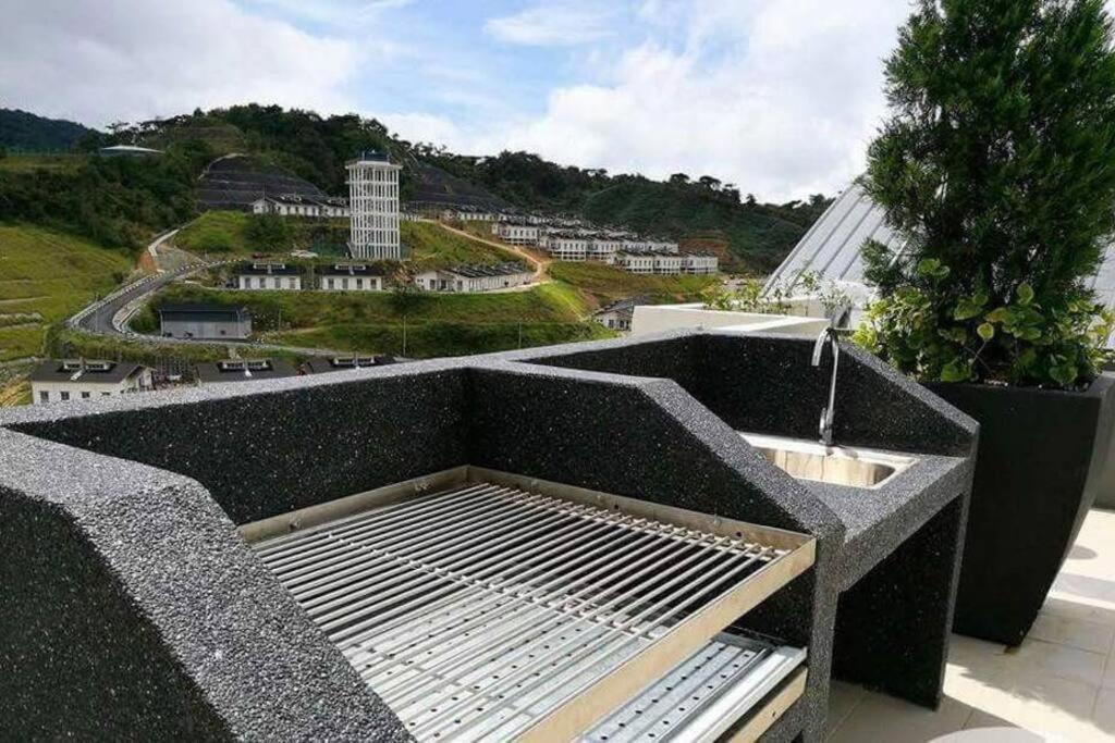 W6Warmstay@Goldenhills/3Rpenthouse/Wifi/Pasarmalamview/2Carpark Brincsang Kültér fotó